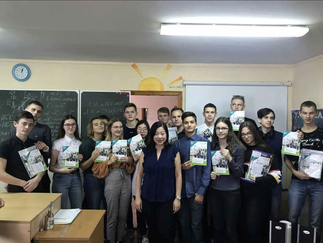 Визит представителя SIM, Сингапур Визит представителя SIM, Сингапур